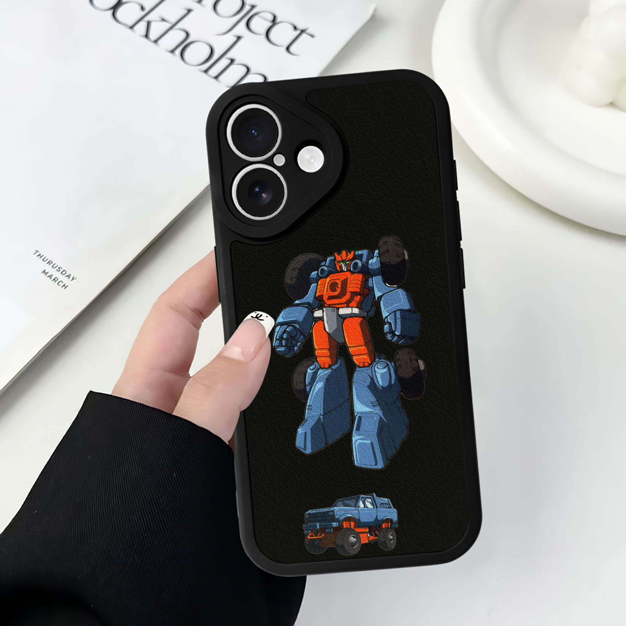（画像用）  【iPhone 16シリーズ対応】シリコンスマホケース（レザー調） 材質：シリコン